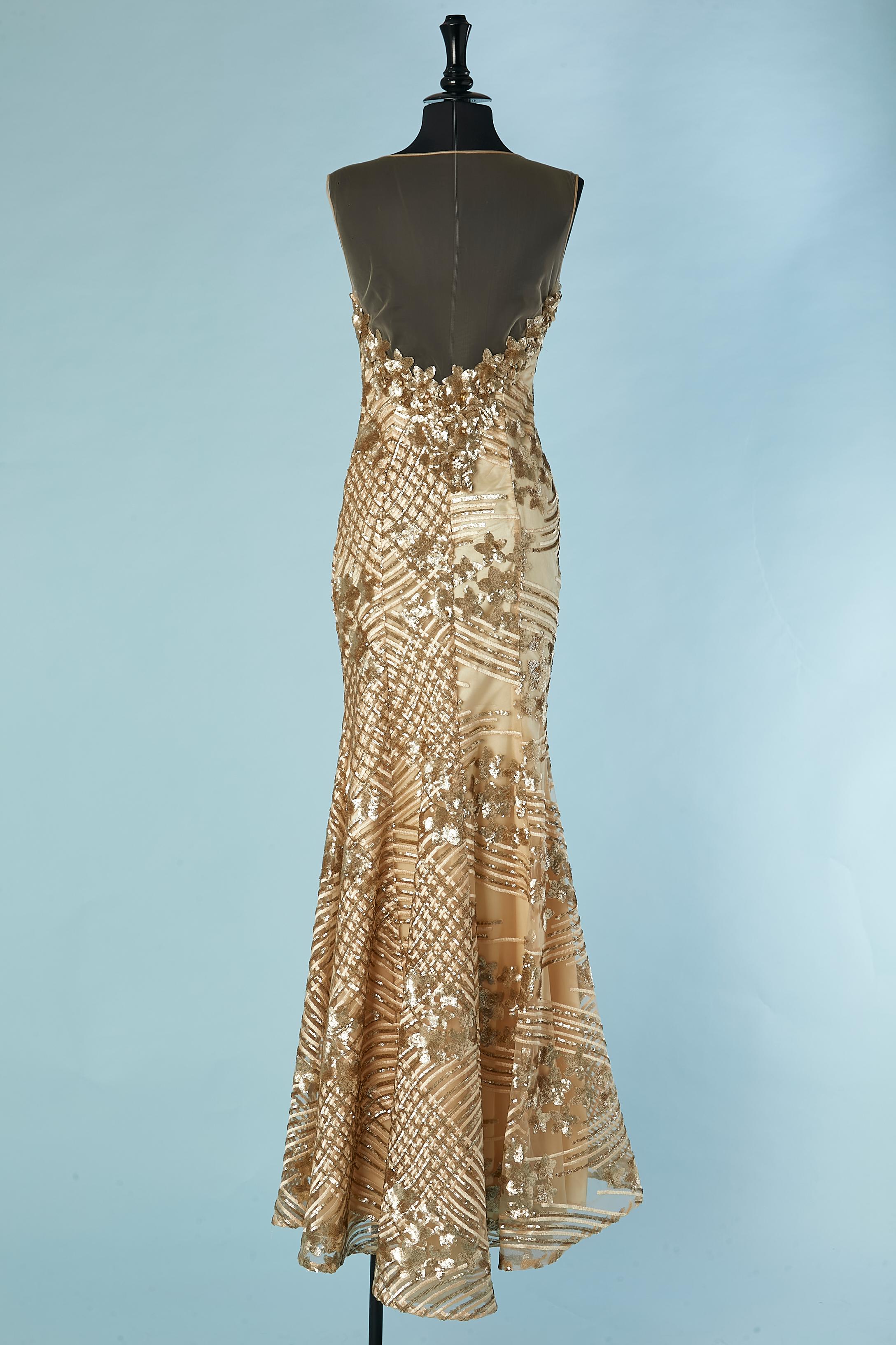 Paillettes dorées et broderies de fils de lurex Gai Mattiolo The Red Carpet en vente 3