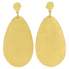 Goldblech lange, leichte XL-Tropfen-Ohrstecker, Lava-Ohrstecker, Petra Class 2022