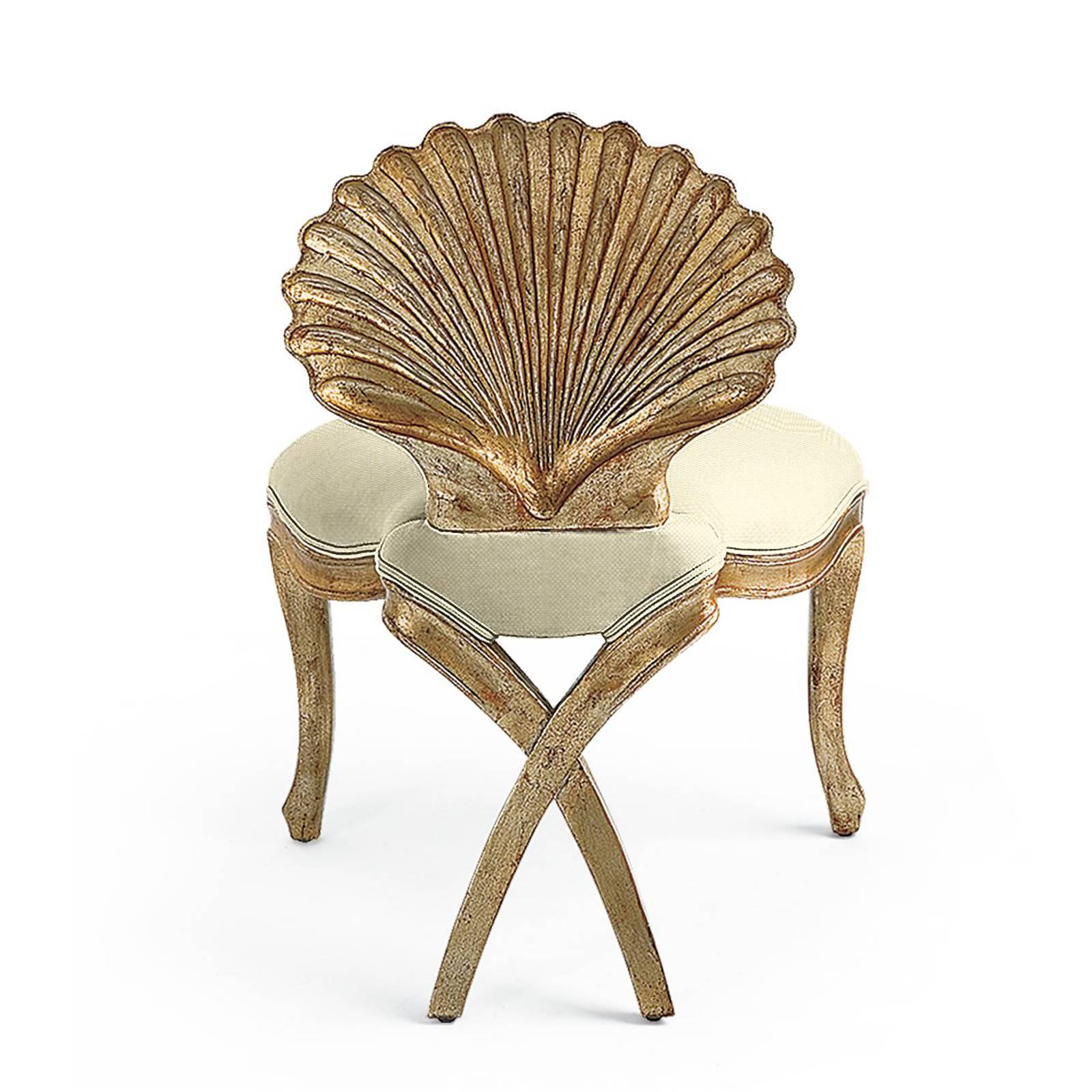 Gold Shell Chair in Solid Hand-Carved Wood Silver Gilt Painting  In Excellent Condition In Paris, FR