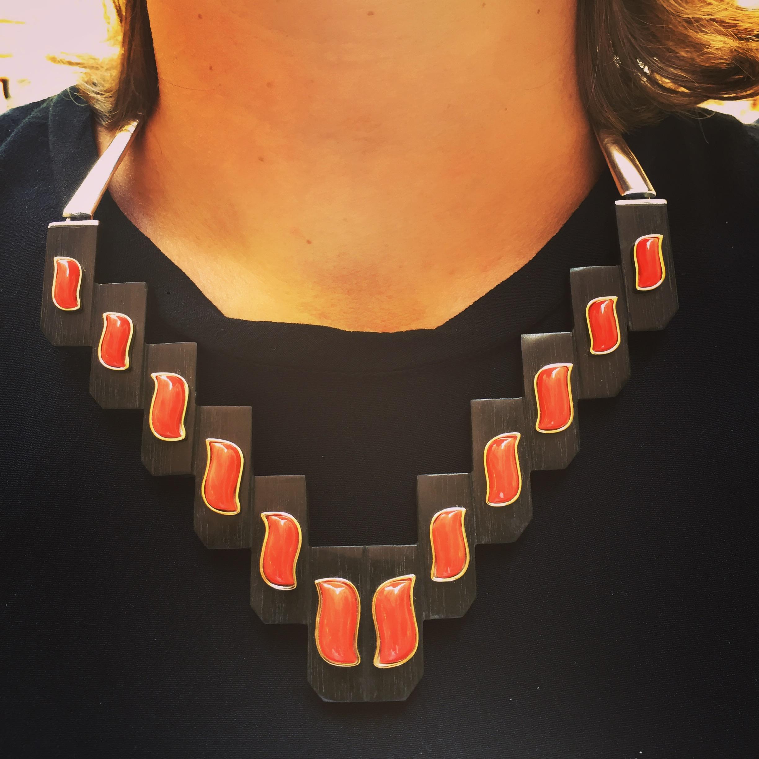 Gold sterling Silver  Ebony and Coral Necklace For Sale 3