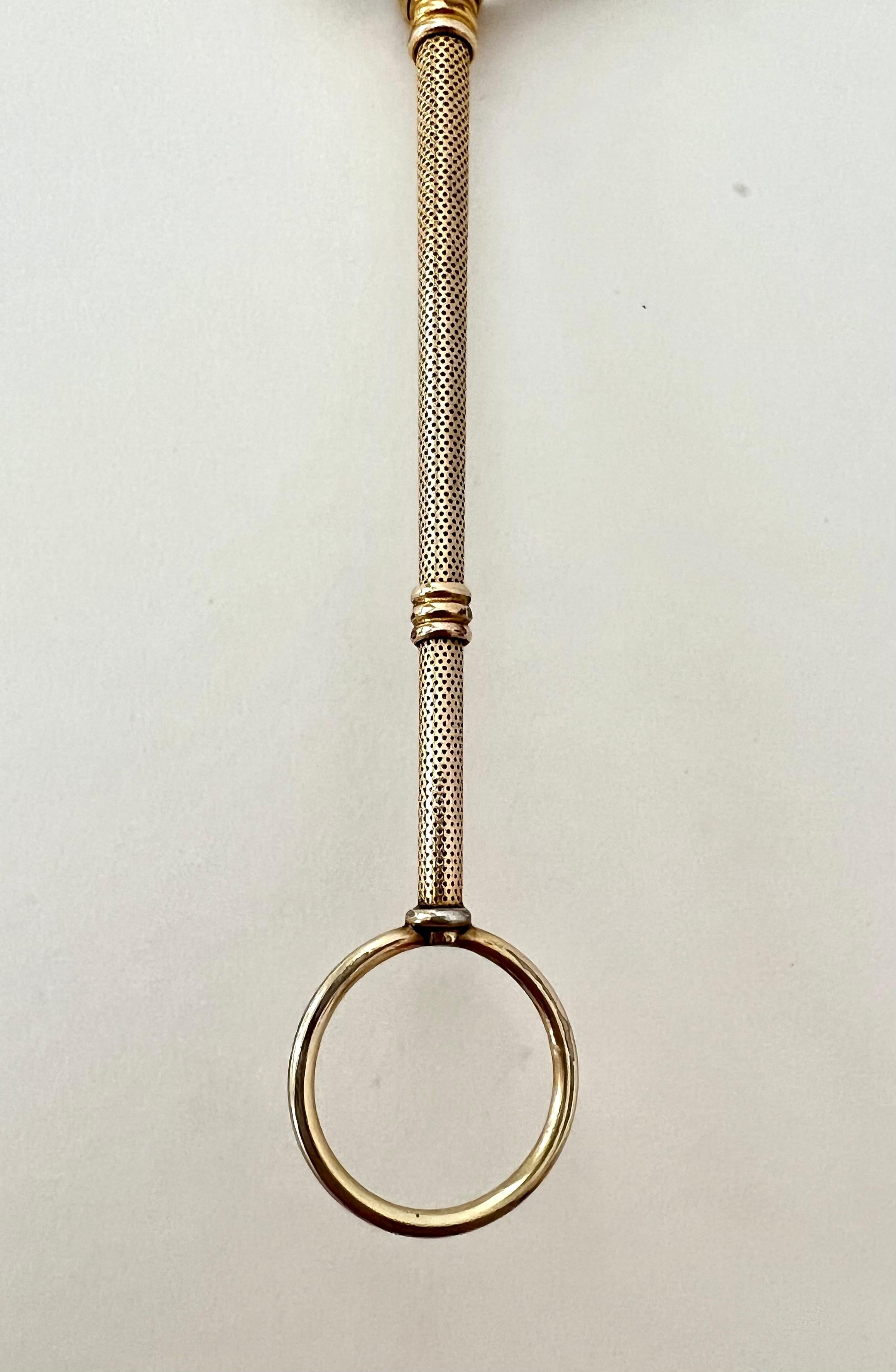 Gold Single Monocle Magnifyer Opening into a Lorgnette In Good Condition For Sale In Los Angeles, CA