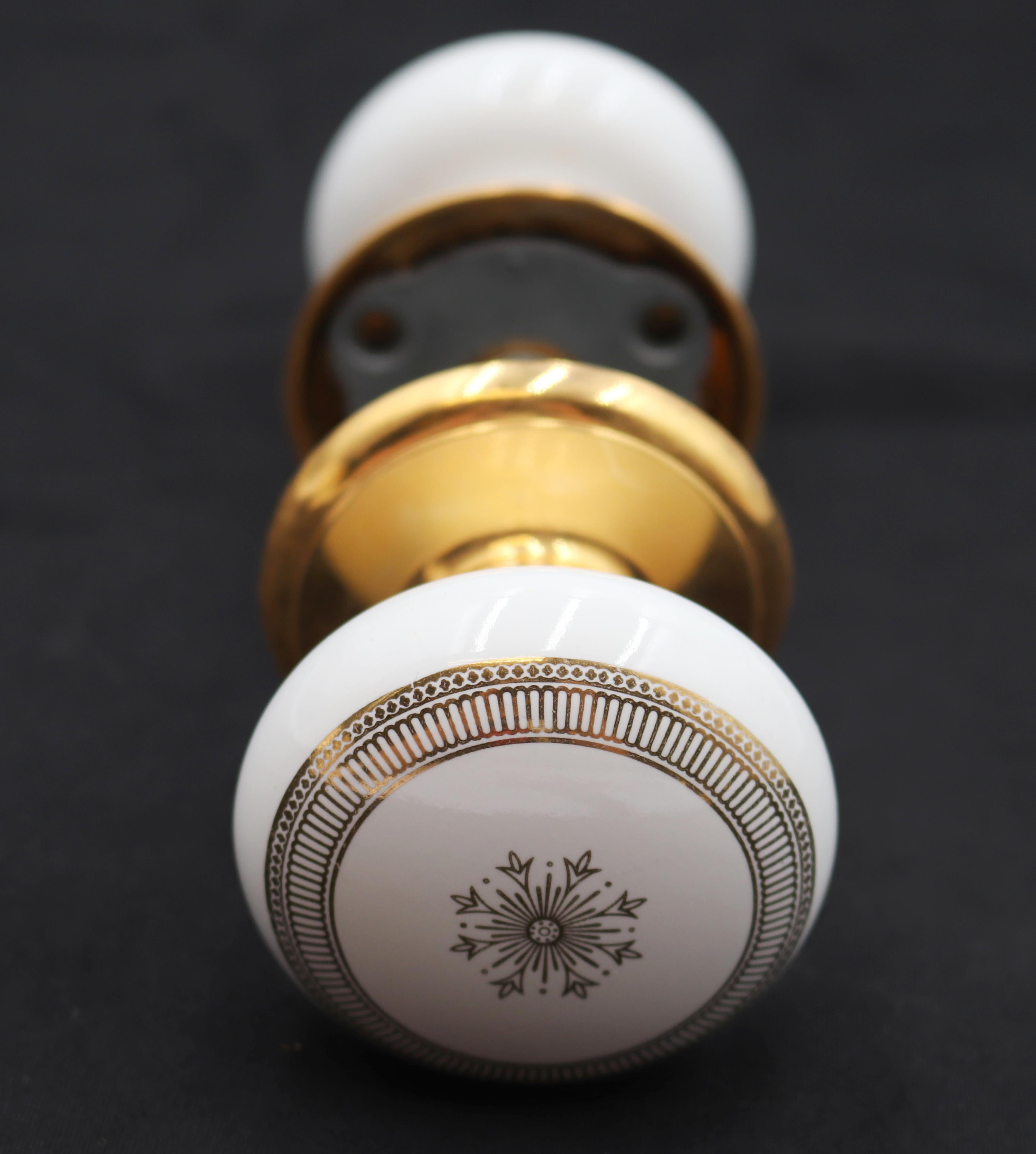 Gold Snowflake Porzellan & Messing Passage Türknauf Set im Angebot 1