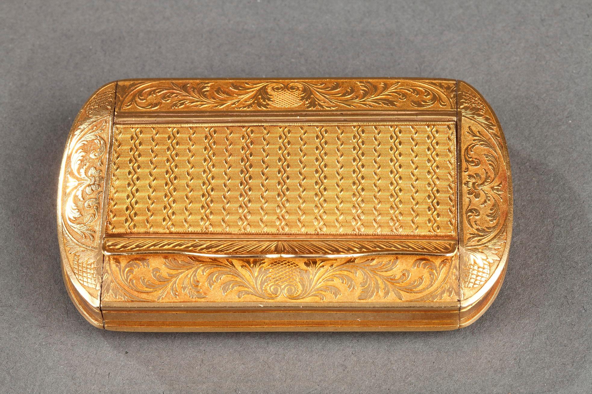 Gold Snuff Box, Restauration Period, circa 1820-1830 For Sale 1