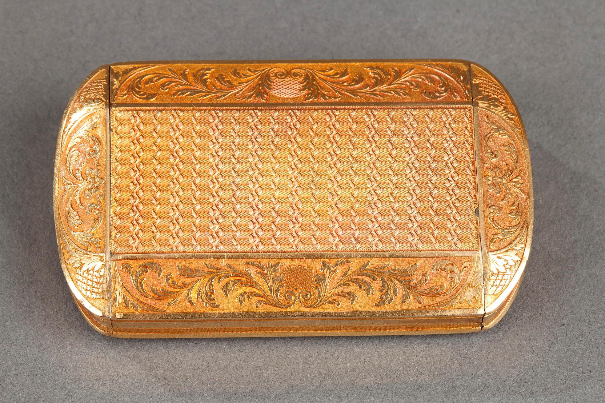 Gold Snuff Box, Restauration Period, circa 1820-1830 For Sale 3