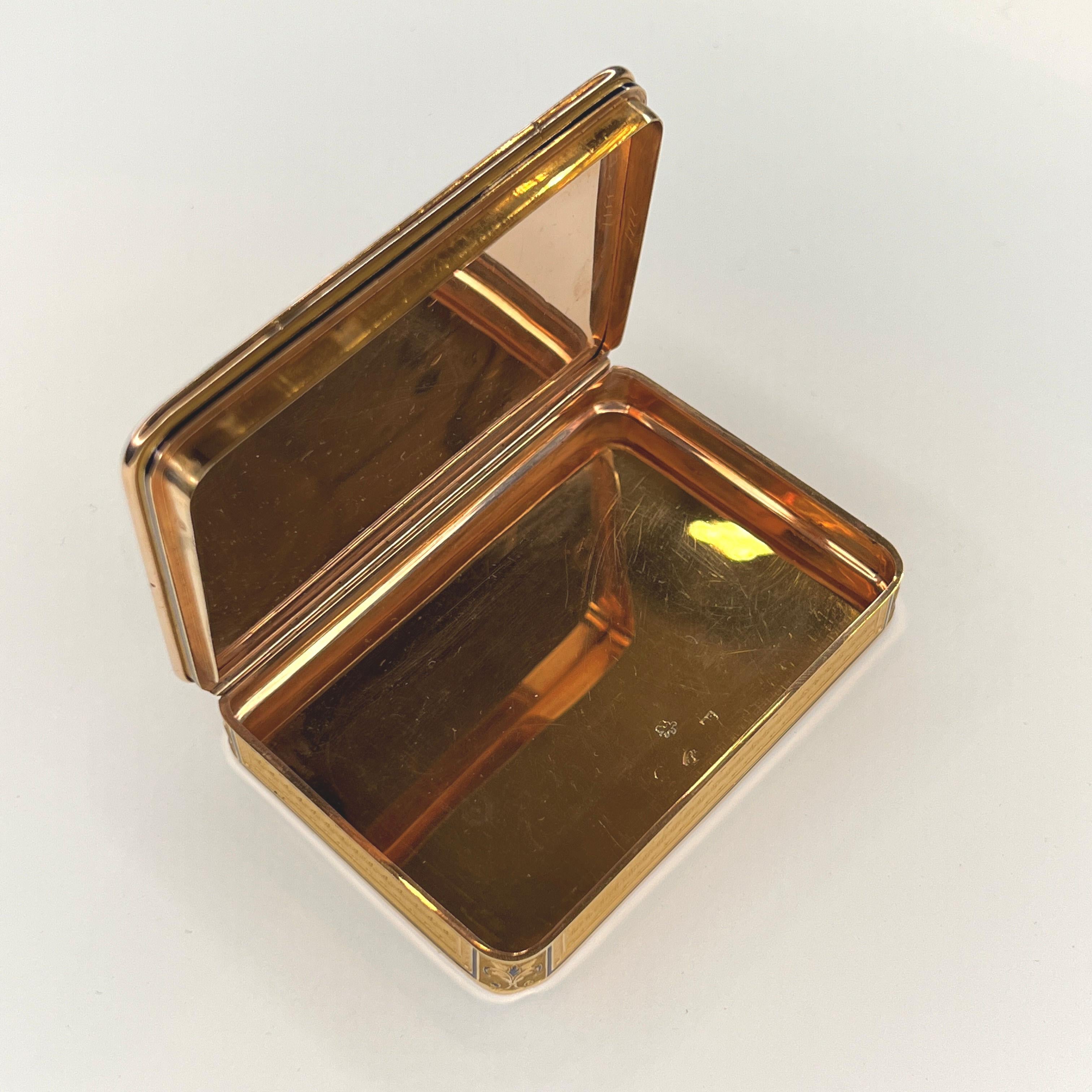 Empire Gold Snuff Box with Portrait of Napoleon by Jean-Baptiste Isabey '1767–1855' For Sale