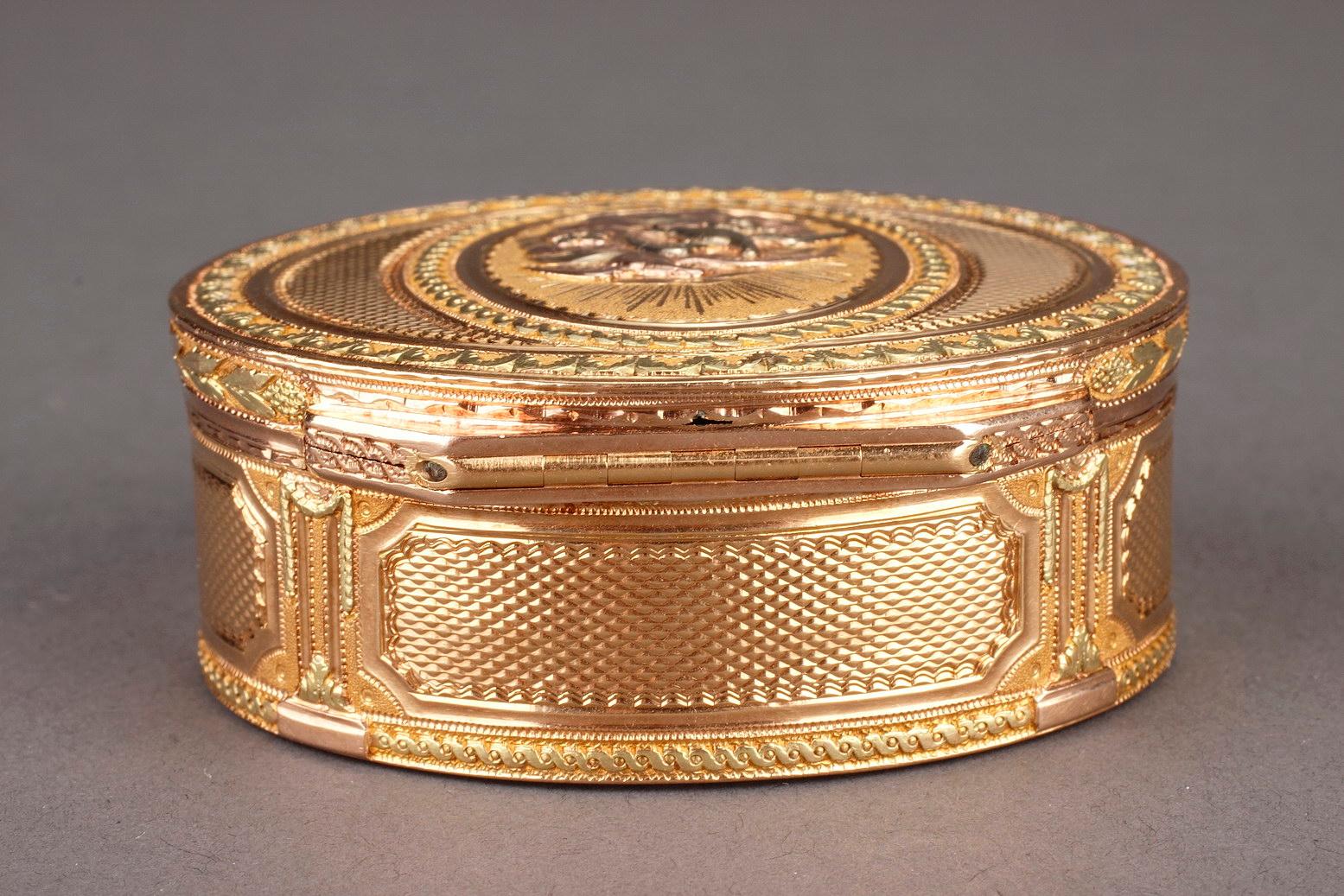 Gold Snuffbox, Louis XVI Period 6