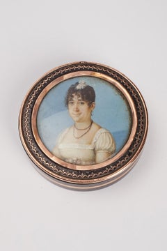Tabacchiera in oro con miniatura, Francia 1810.
