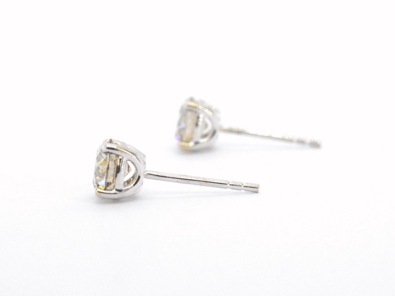 Brilliant Cut Gold Solitaire Earrings with Champagne Diamond For Sale
