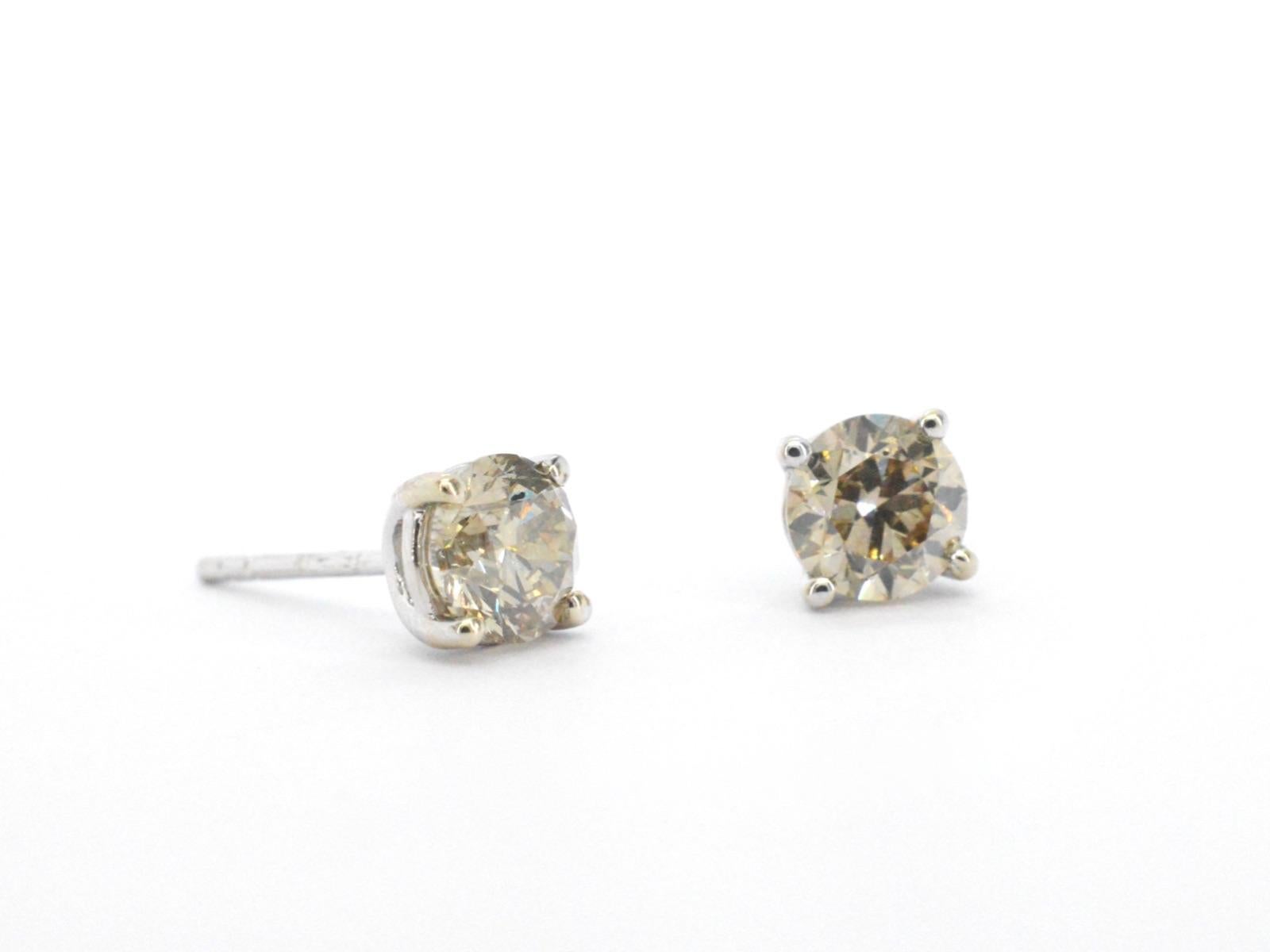 Gold Solitaire Earrings with Champagne Diamond For Sale 2