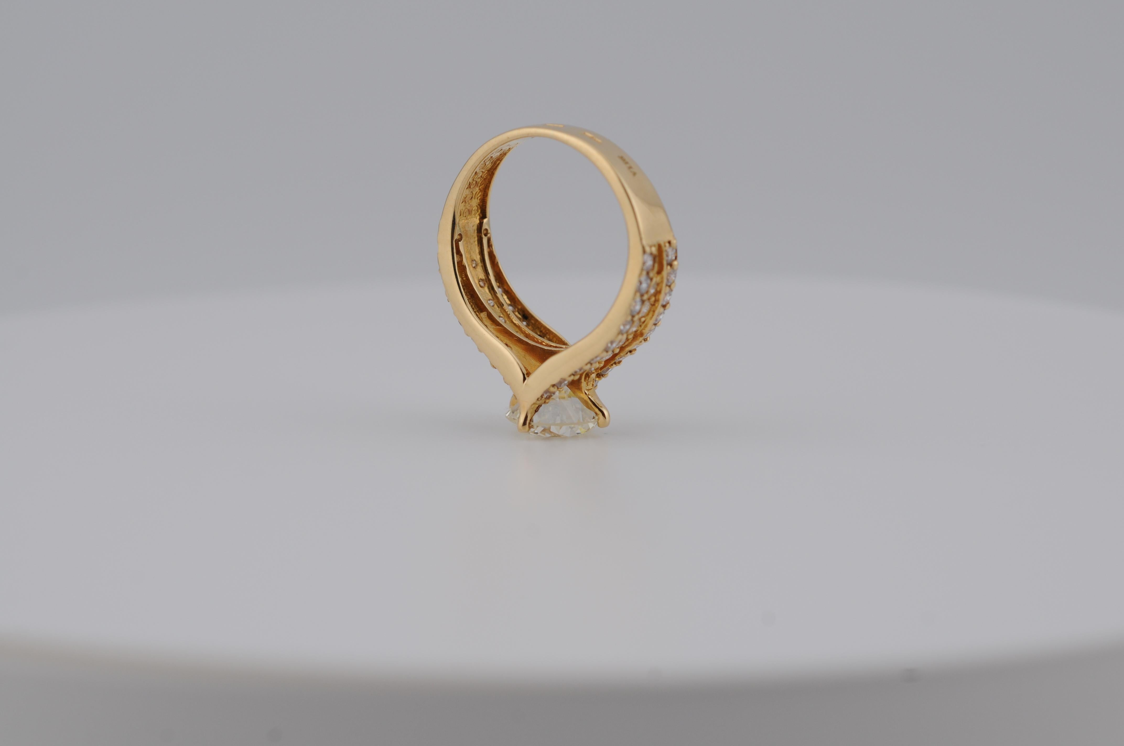 Bague solitaire avec diamants de 2 carats de pureté brillante :VVS1 en vente 3