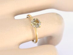 18K Gold Contemporary Solitaire Ring with 1.01ct Champagne Diamond