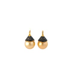 Boucles d'oreilles pendantes en or 18 carats, perles des mers du Sud avec pavé de diamants noirs
