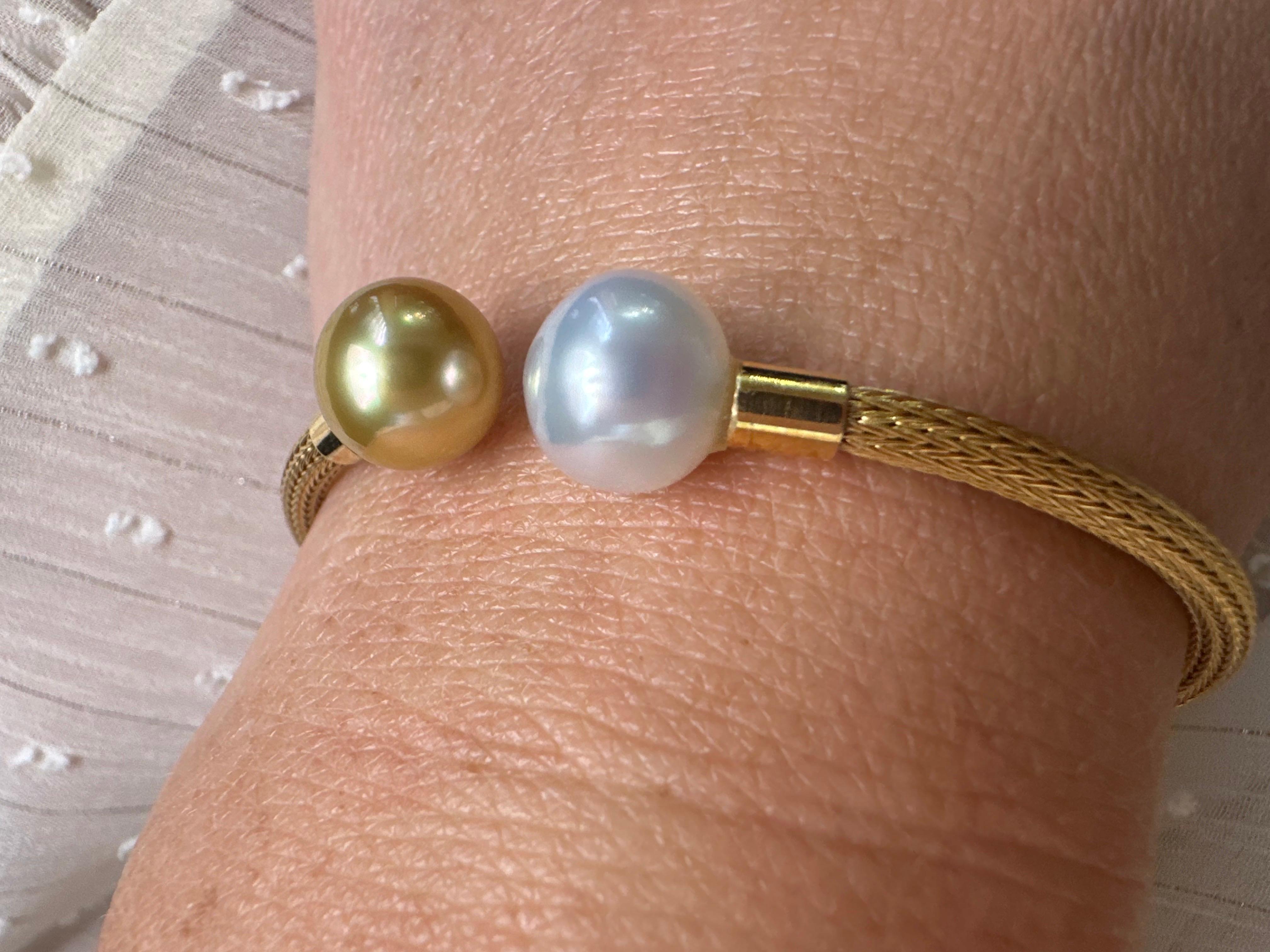 GOLD South Sea pearl mesh bangle bracelet 18KT gold For Sale 3