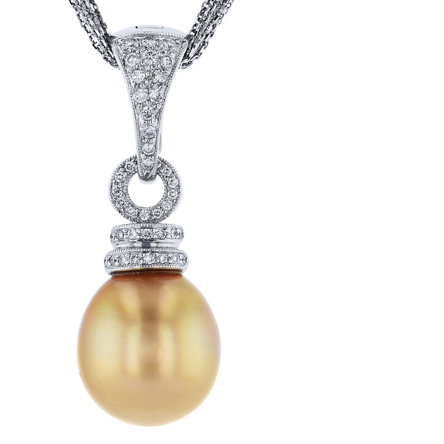 Golden South Sea Pearl and Pave Set Diamond Pendant 18 Karat White Gold  In Excellent Condition In Miami, FL