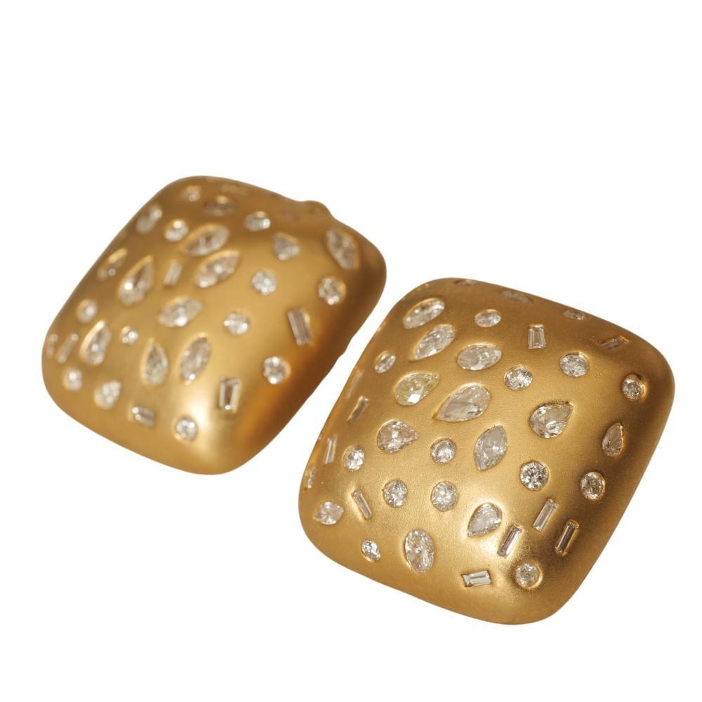 Pendientes de oro con cúpula cuadrada y diamantes engarzados en oro macizo de 14k (certificado) en venta 2