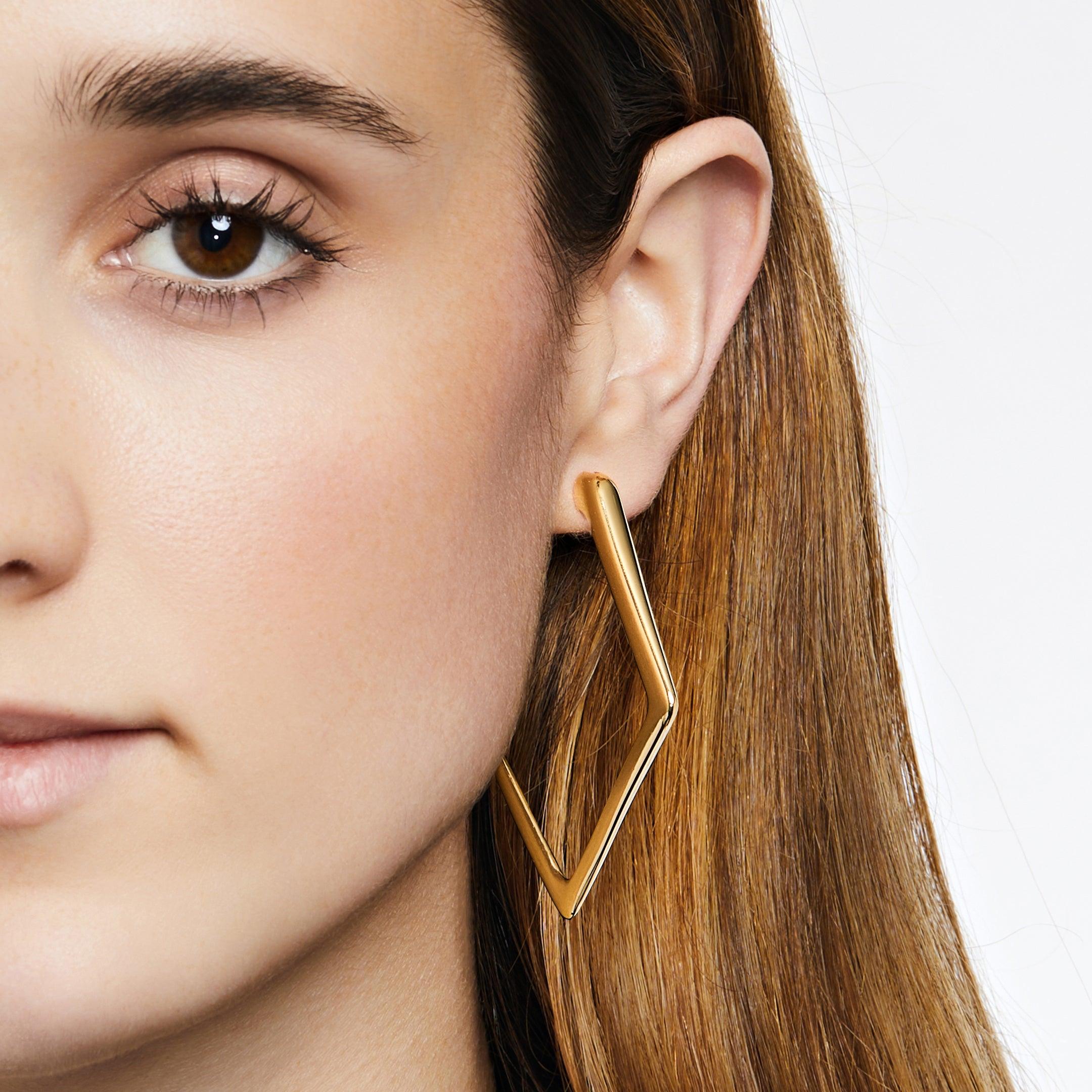 Contemporary Gold Square Hoop Earrings For Sale