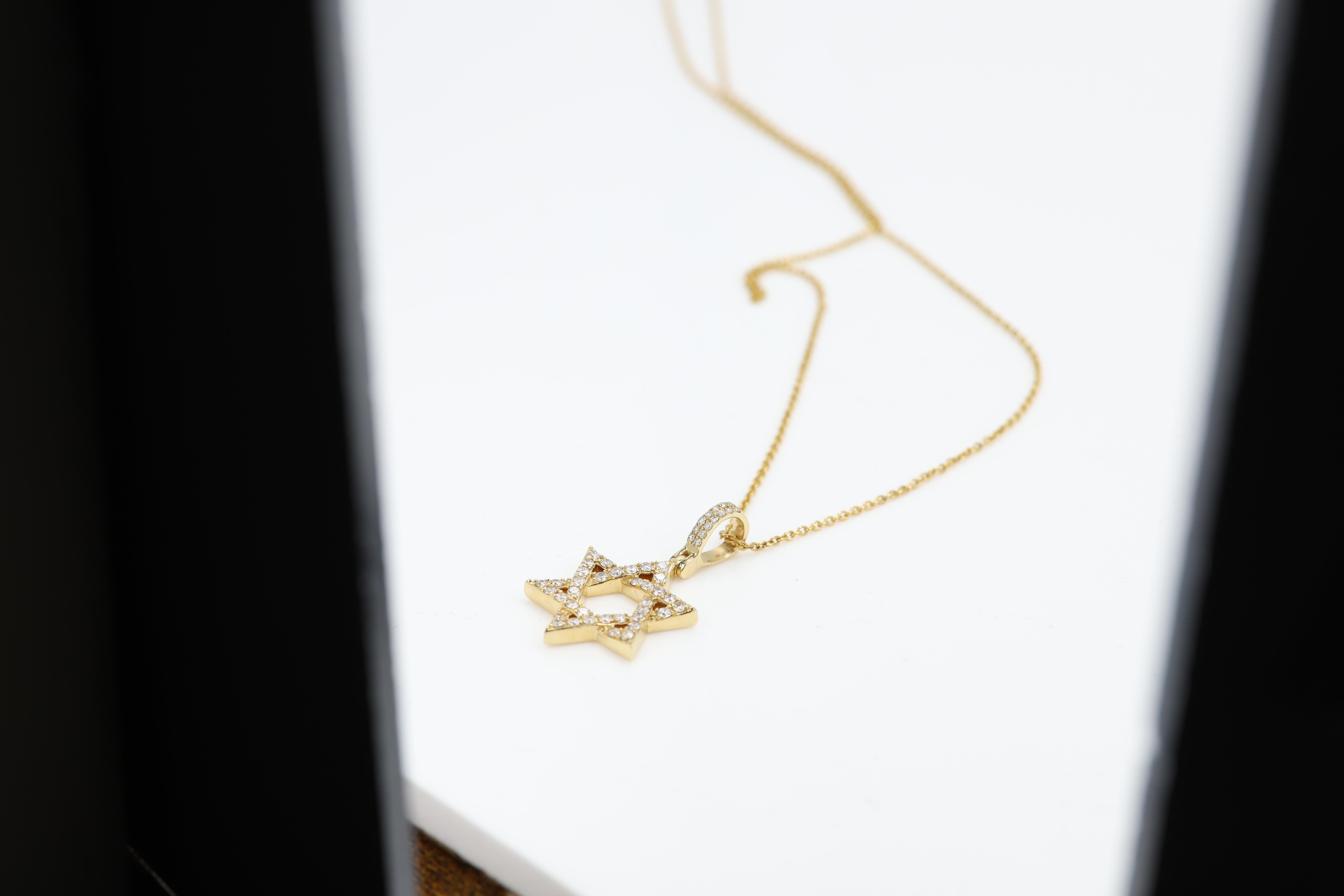Gold Star of David Natural Diamonds 14 Karat Yellow Gold For Sale 1
