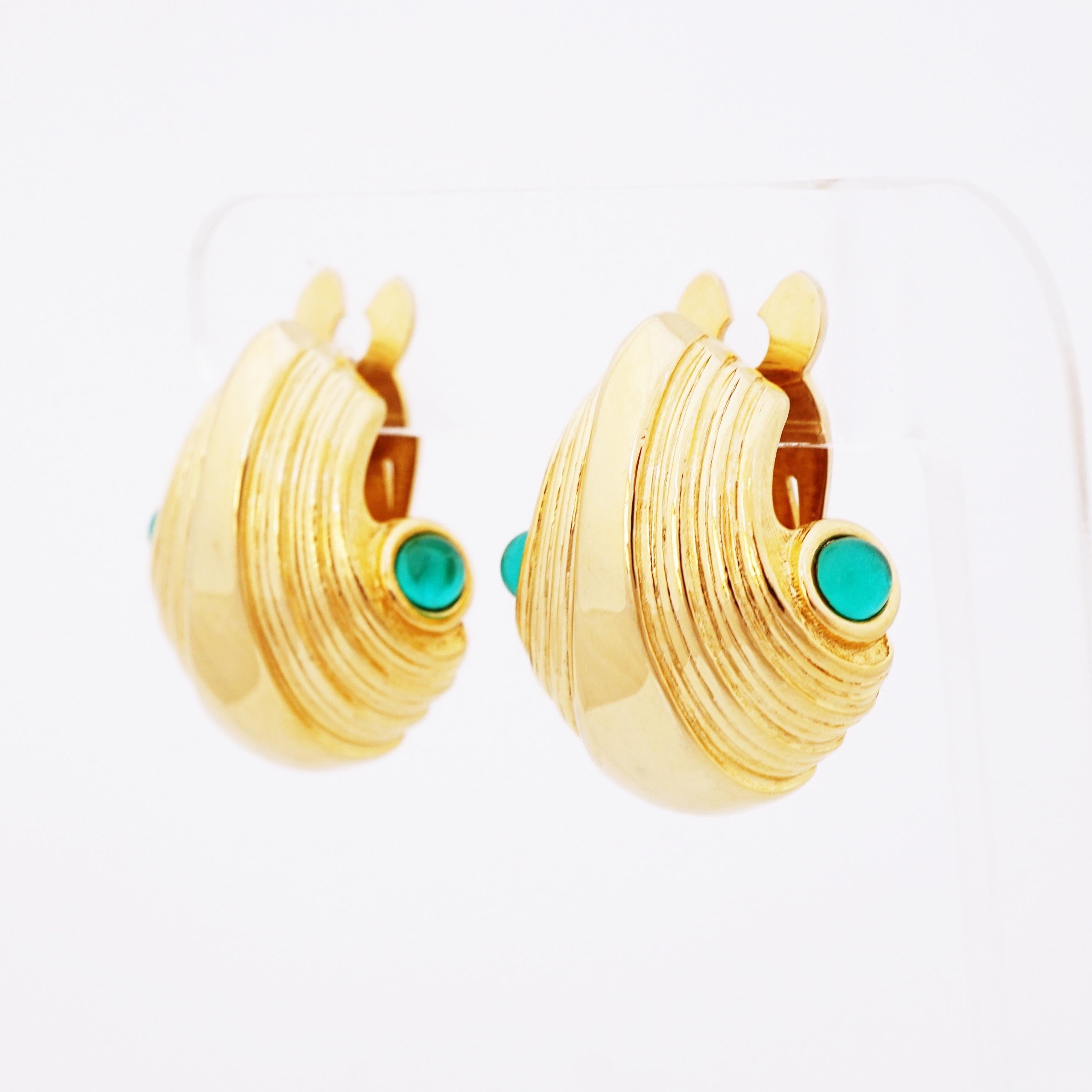 Gold Statement Earrings With Emerald Glass Cabochons By Paolo Gucci, 1980s In Good Condition For Sale In McKinney, TX