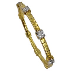 Gold stretch Bracelet with 4 carat diamonds in YELLOW gold