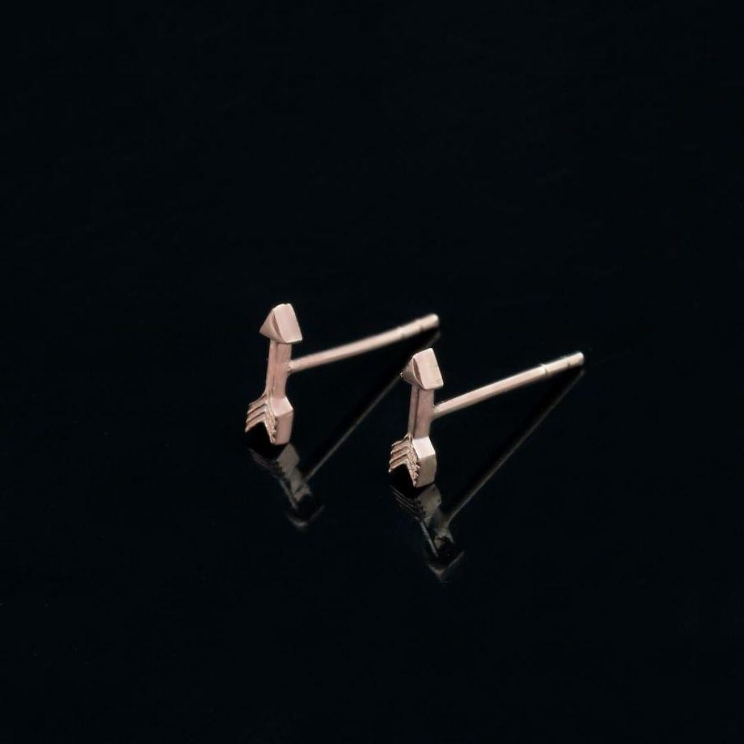 minimalist stud earrings