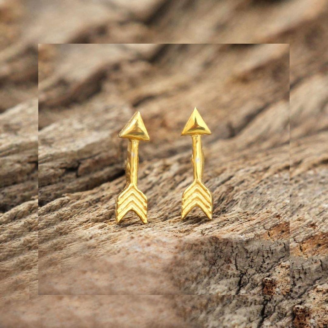 Artisan Gold Stud Earrings, Minimalist Earrings, Small Stud Earrings, Solid Gold Earring For Sale