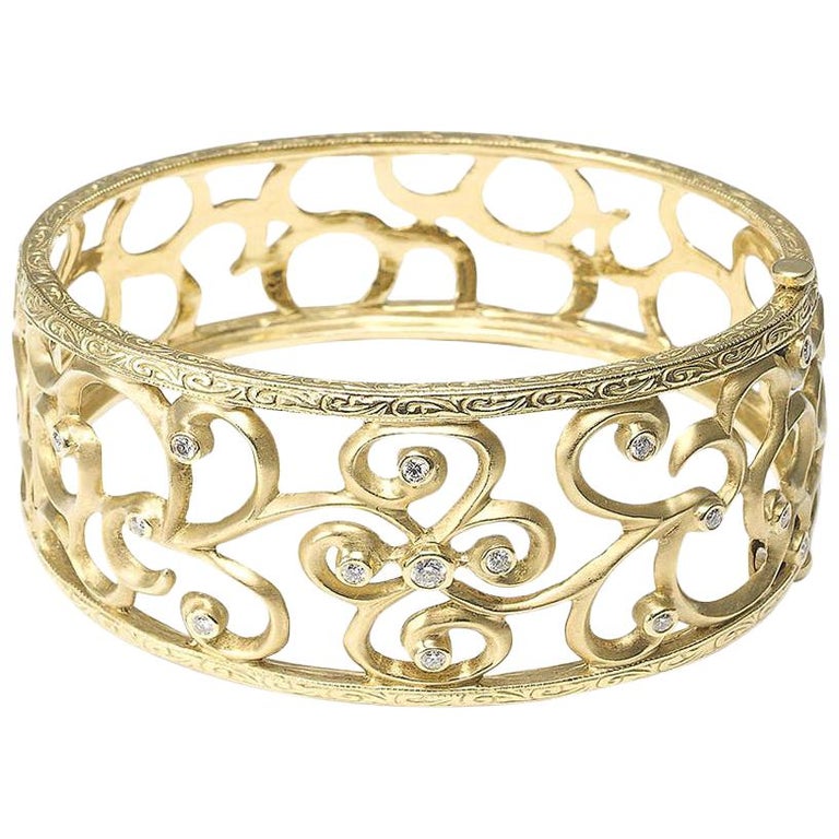 Golden Swirl Bangle main image 0