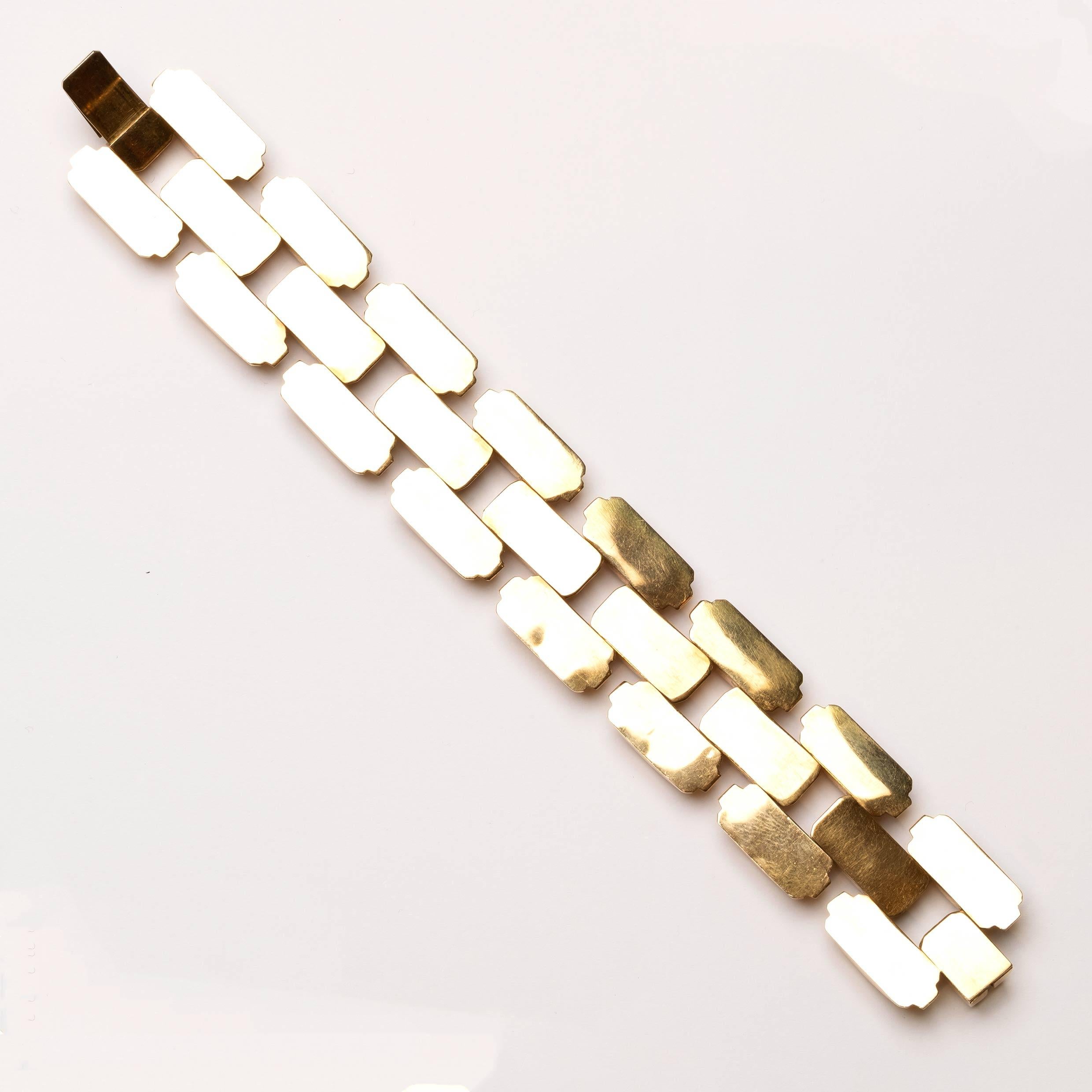 Femenino o masculino Pulsera Tank de oro años 40 en venta