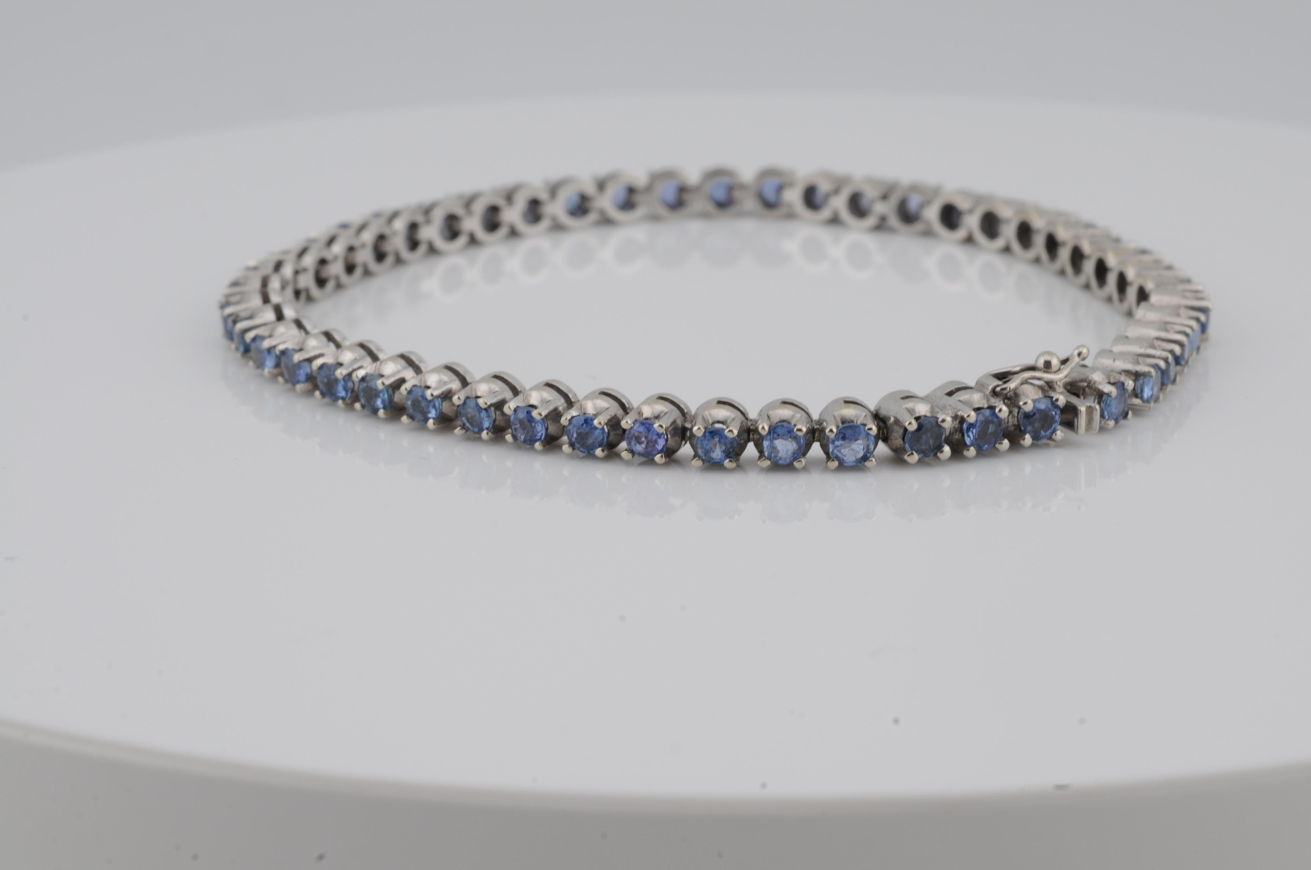 da uomo o donna Bracciale tennis in oro con zaffiri in vendita