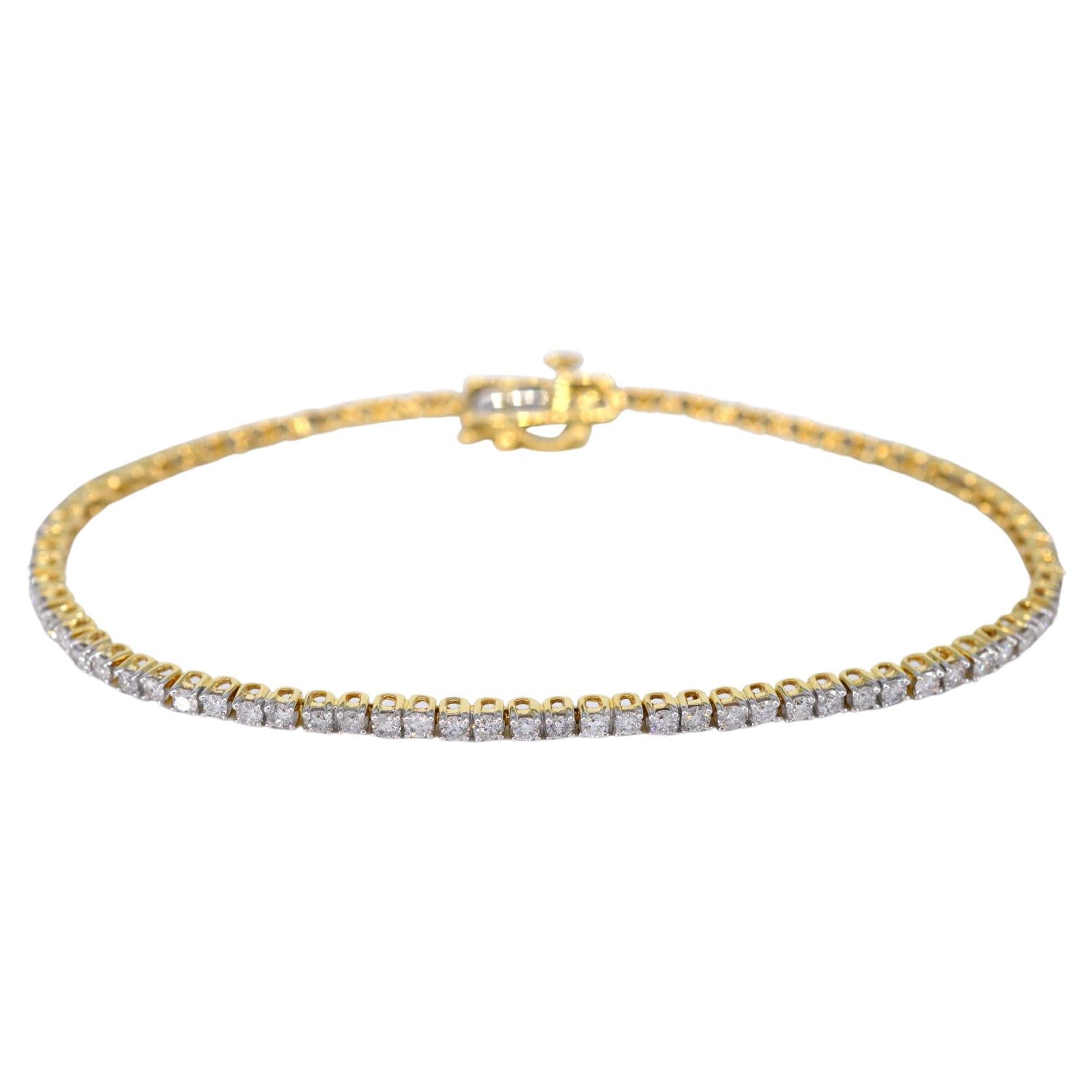 Gold tennis bracelet with diamonds 2.50 carat For Sale