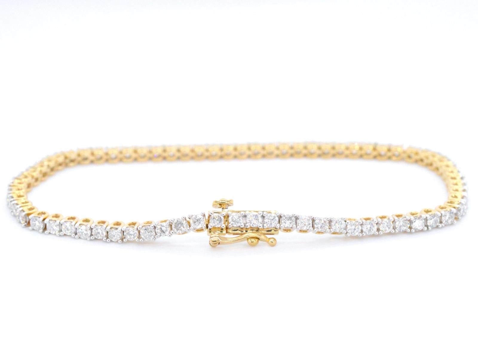 Brilliant Cut Gold Tennis Bracelet with Diamonds 3.50 Carat For Sale