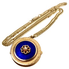 Collier à pendentifs en émail bleu doré circa 1960