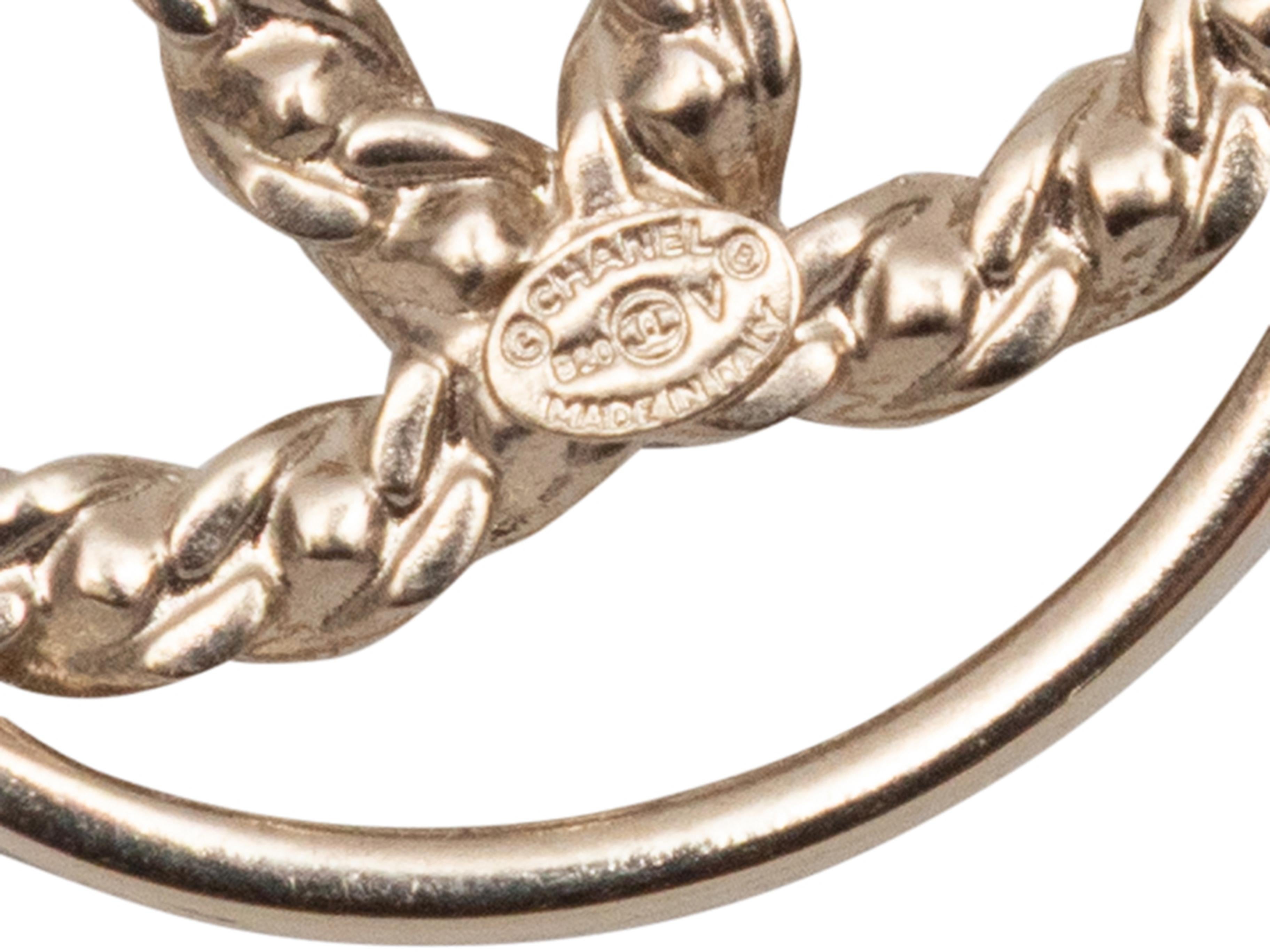 Boucles d'oreilles Chanel CC Logo en or Bon état - En vente à New York, NY