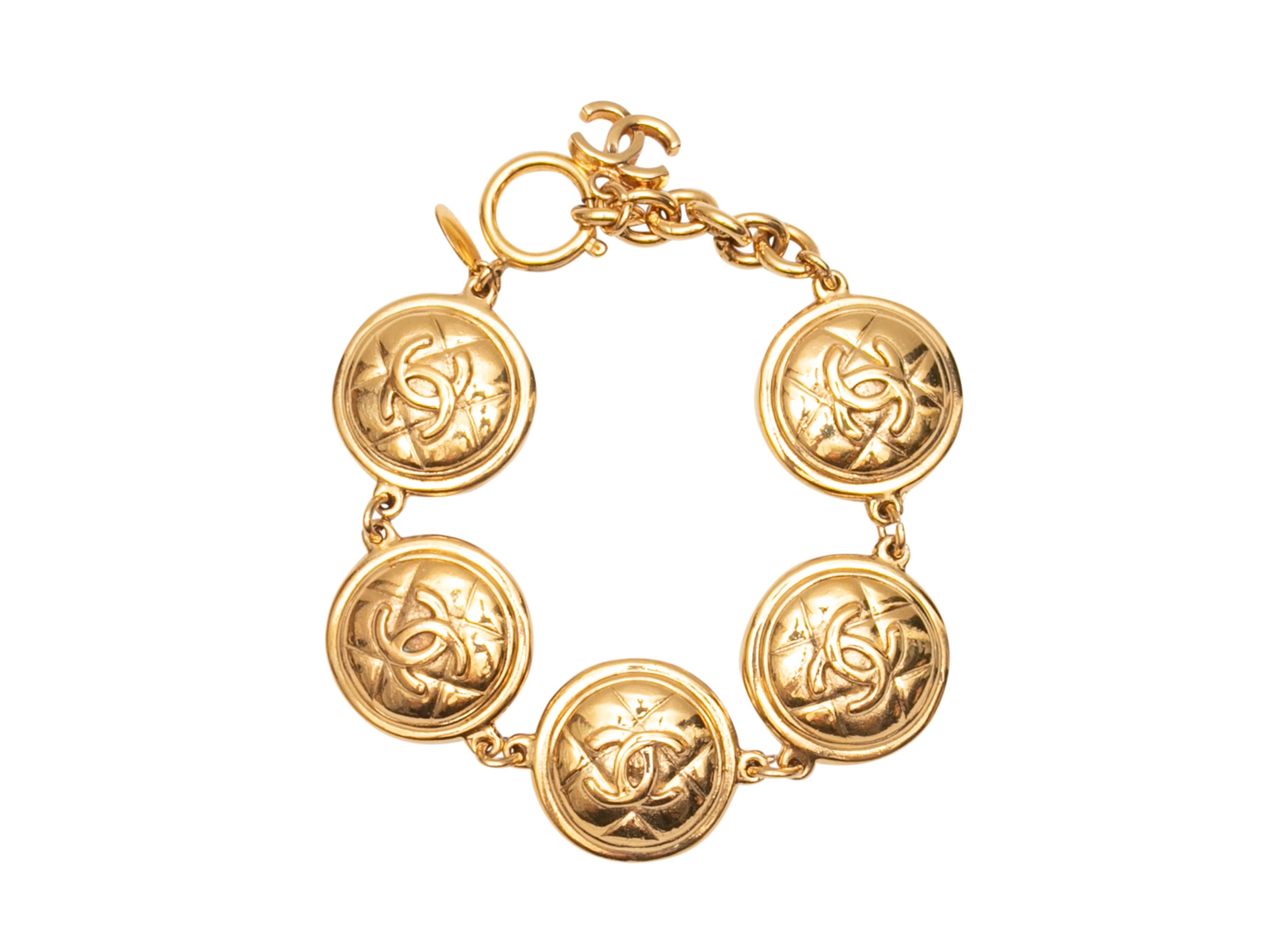 Gold-Tone Chanel CC Medallion Bracelet In Good Condition For Sale In New York, NY
