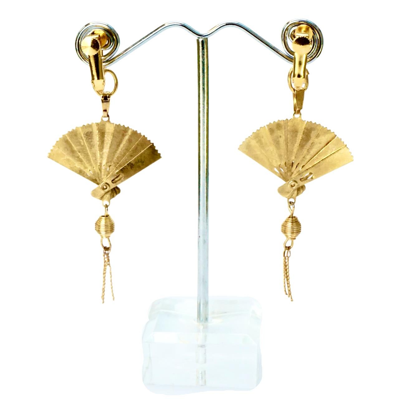 Gold Tone Chinese Style Fan Drop Screw Back Earrings circa 1970s For Sale 1