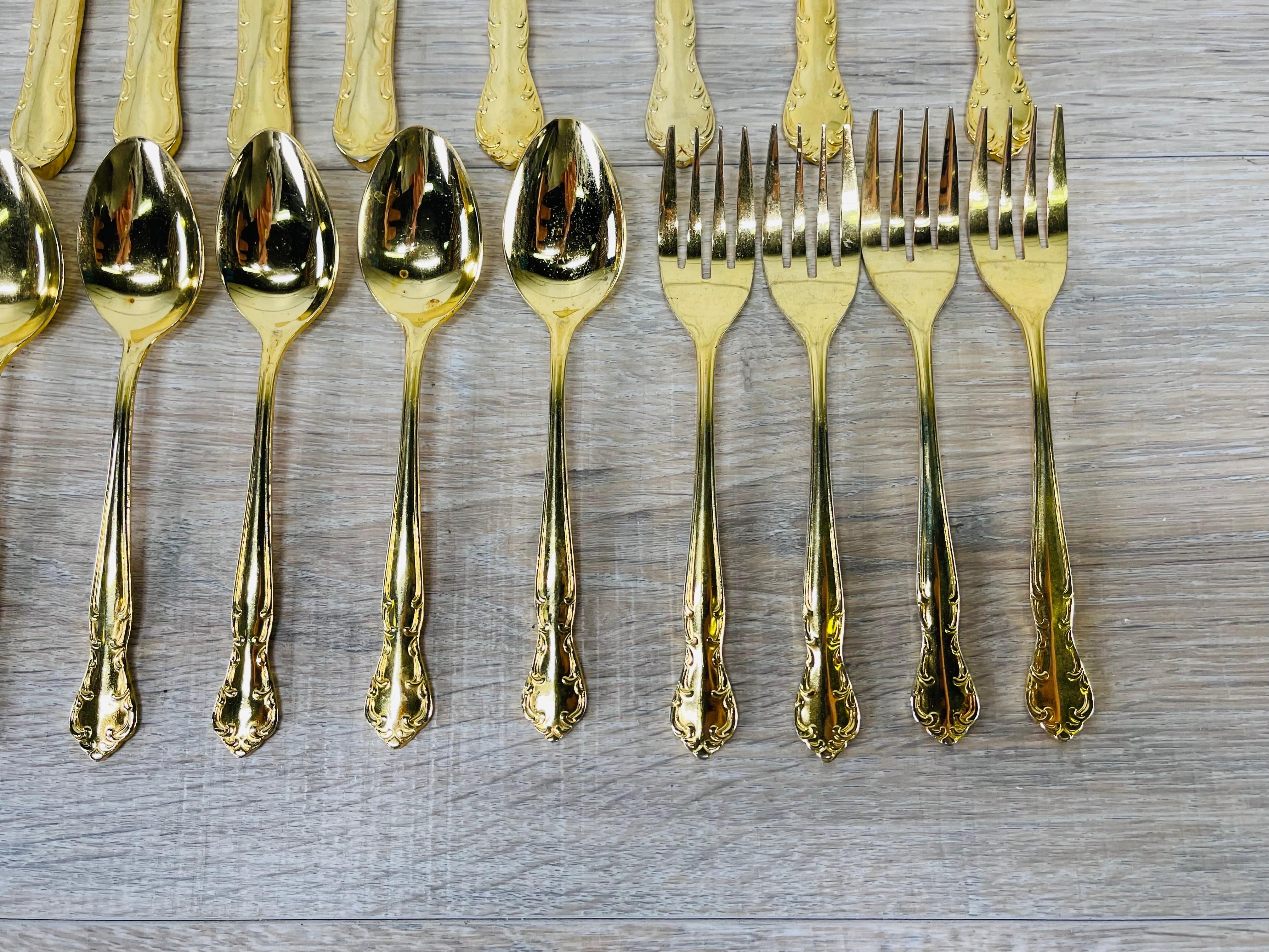 gold knives set