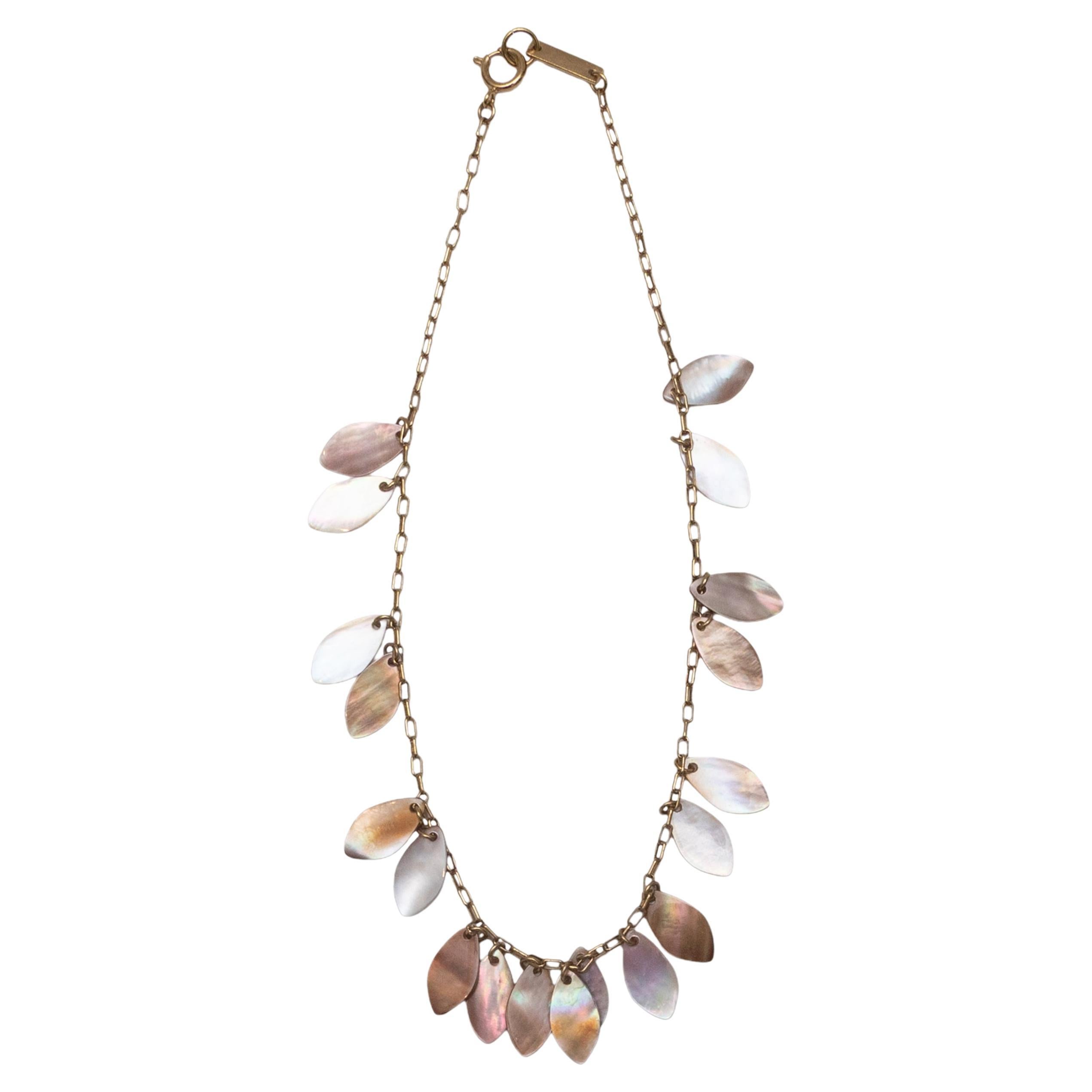 Collar de cadena de nácar dorado Isabel Marant en venta