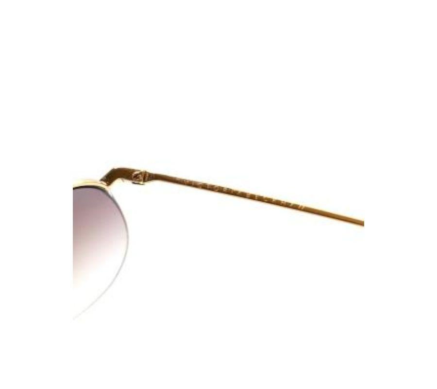 Victoria Beckham Gafas de sol de aviador con lentes moradas y metal dorado en venta 1