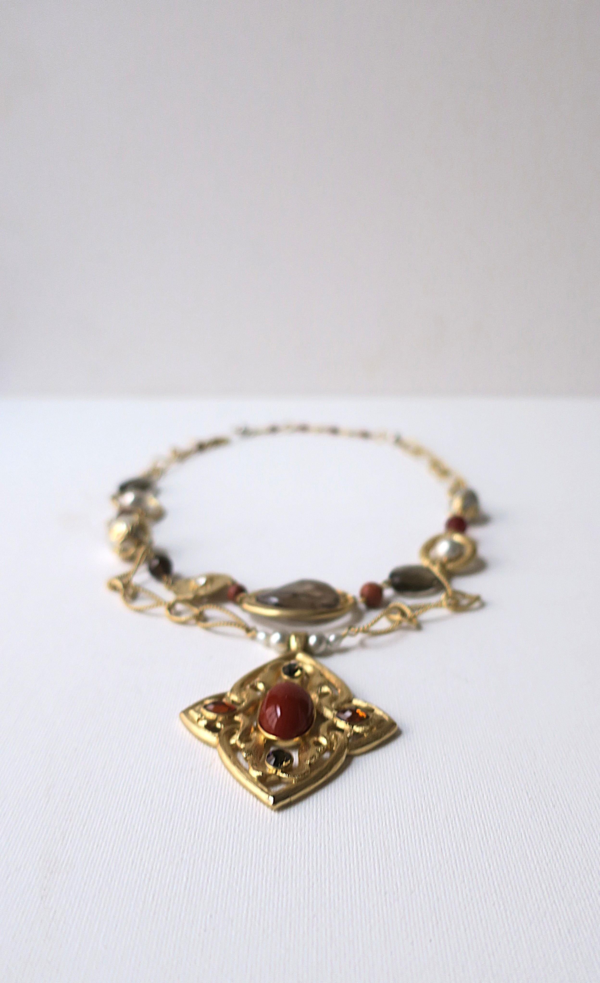 Collana con ciondolo di perle a catena A Link, anni '90 in vendita 2