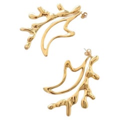 Gold tone silver coral-kissed starfish earrings NWOT