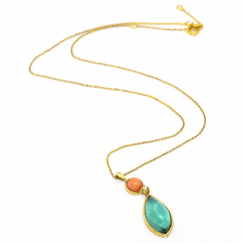 Gold, Tourmaline and Coral Pendant Necklace In New Condition For Sale In BARCELONA, ES