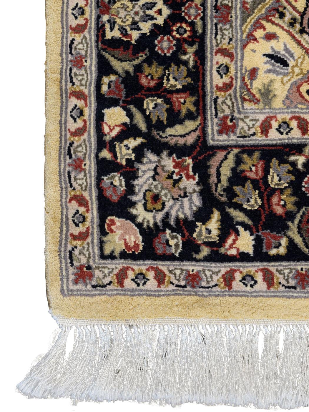 Alfombra Persa Transicional de Lana Semnan, Anudada a Mano, Oro, 4' x 6' Teñido con vegetales en venta