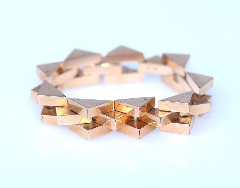 Gold Triangle Tank Bracelet 18 Karat, 1940 For Sale at 1stDibs