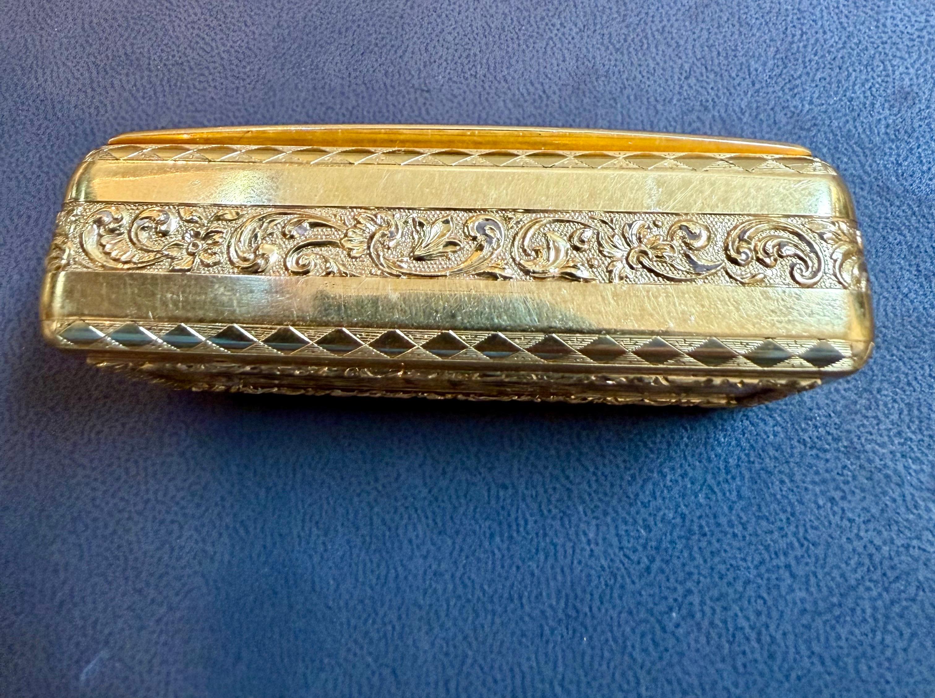 Coffret utilitaire en or 22 carats 130 gm, superbe coffret à côtes en or français des années 1870 en vente 13