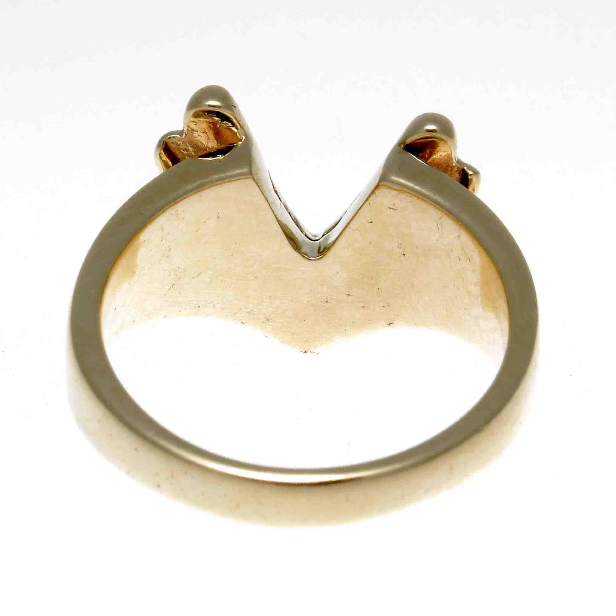 Modern Gold V Ring