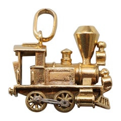 Used Gold Van Cleef & Arpels Locomotive Charm