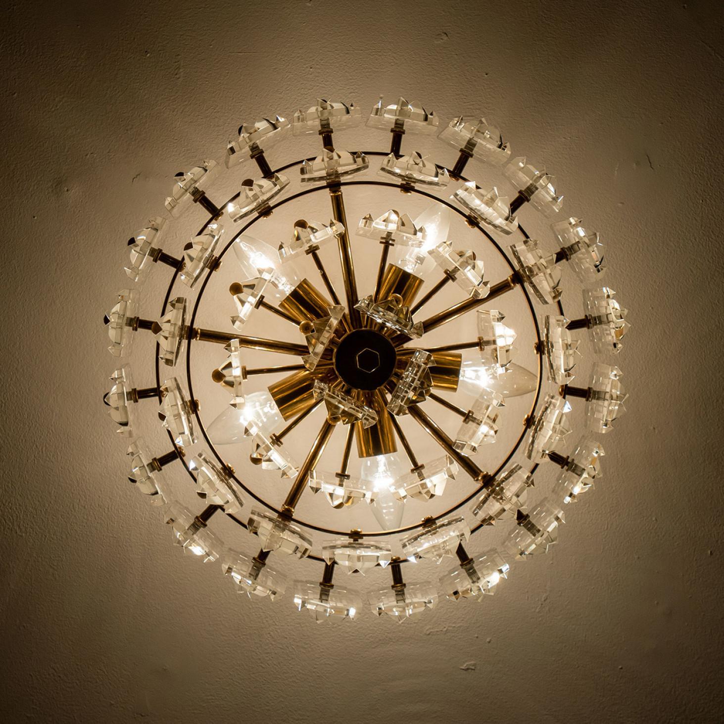 Lampadario verticale in vetro di J.T. Kalmar, anni '60 in vendita 4