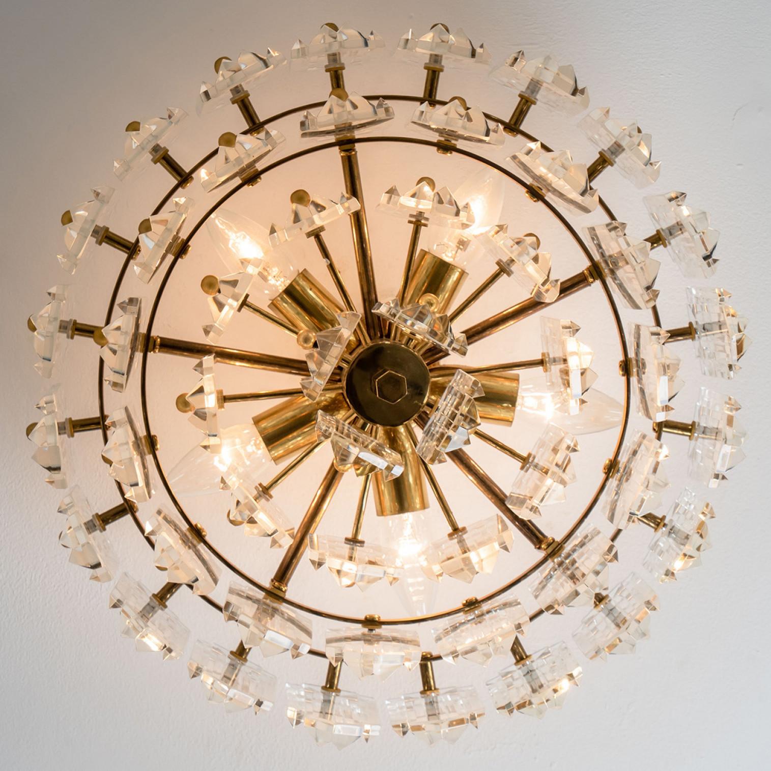 Mid-Century moderno Lampadario verticale in vetro di J.T. Kalmar, anni '60 in vendita