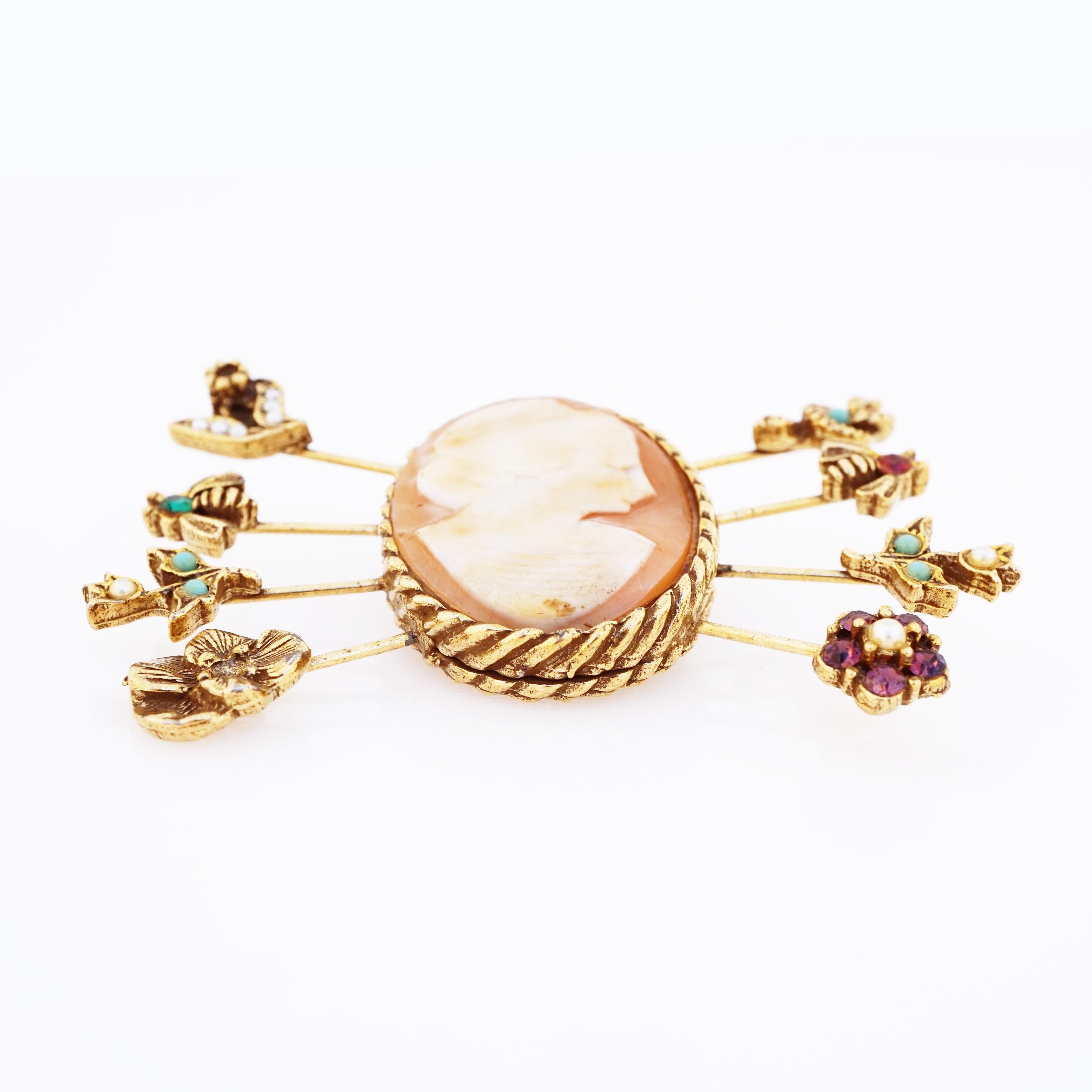 goldette brooch