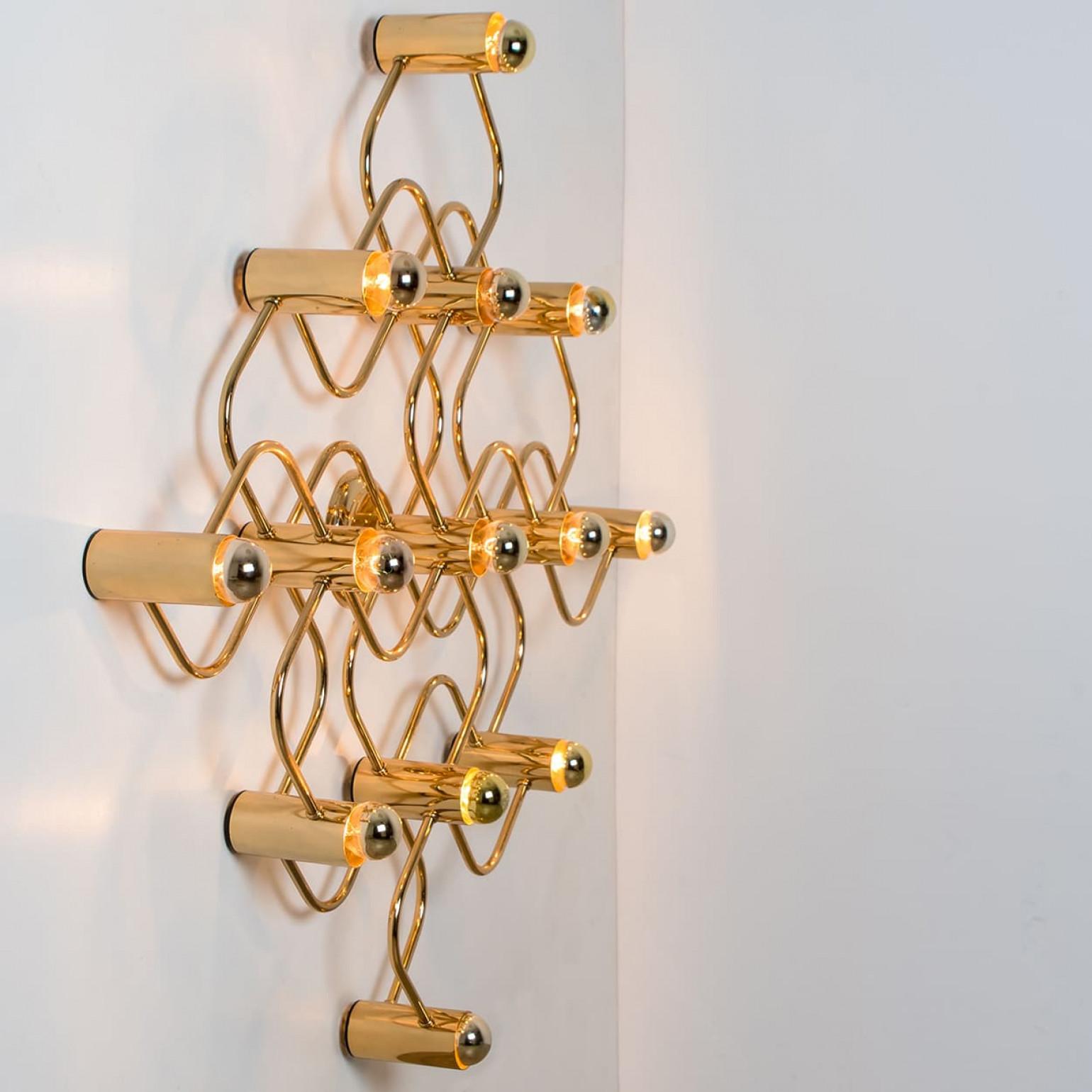 Allemand Gold Wall Light/Flush Mount by Sciolari, 1970s en vente