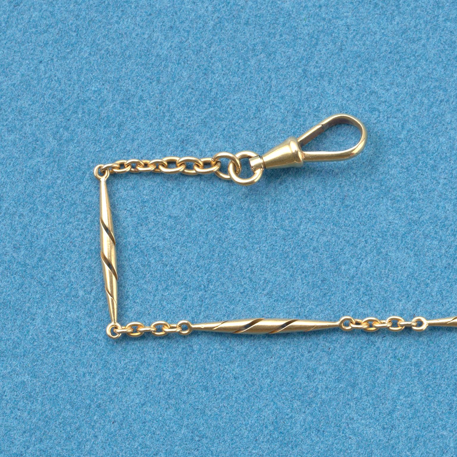 An 14 carat gold watch chain, American, circa 1910.

length: 37 cm.
weight: 11.29 gram.
width: 2 - 2.3 mm. 